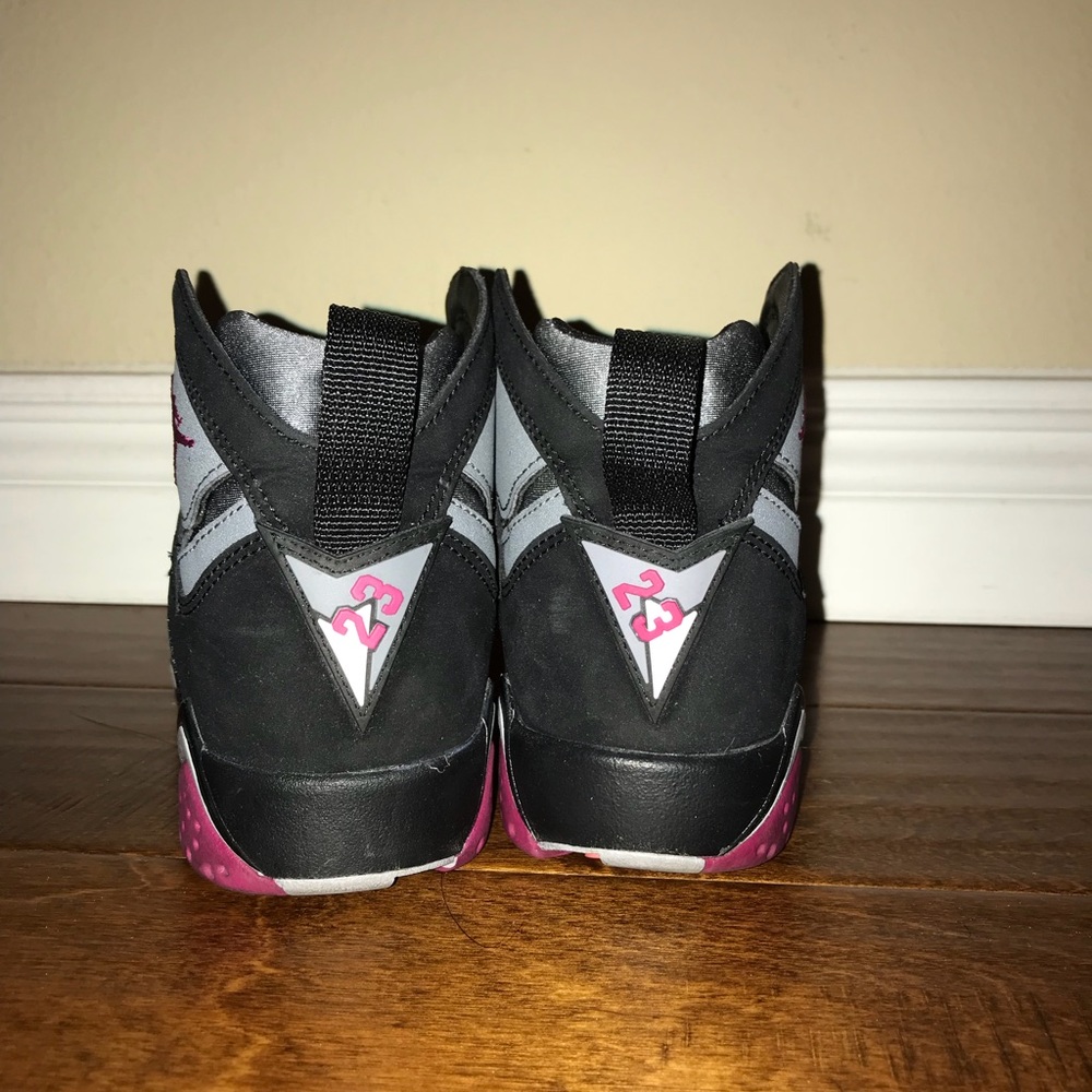 Jordan Retro 6 - Picture 3 of 5
